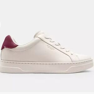 Gabor Women's Sneakers Size 6.5 New In Box.